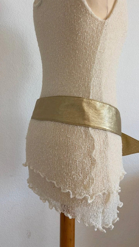 Y2K Style Gold-Colored Trendy Belt (2000s Inspired)