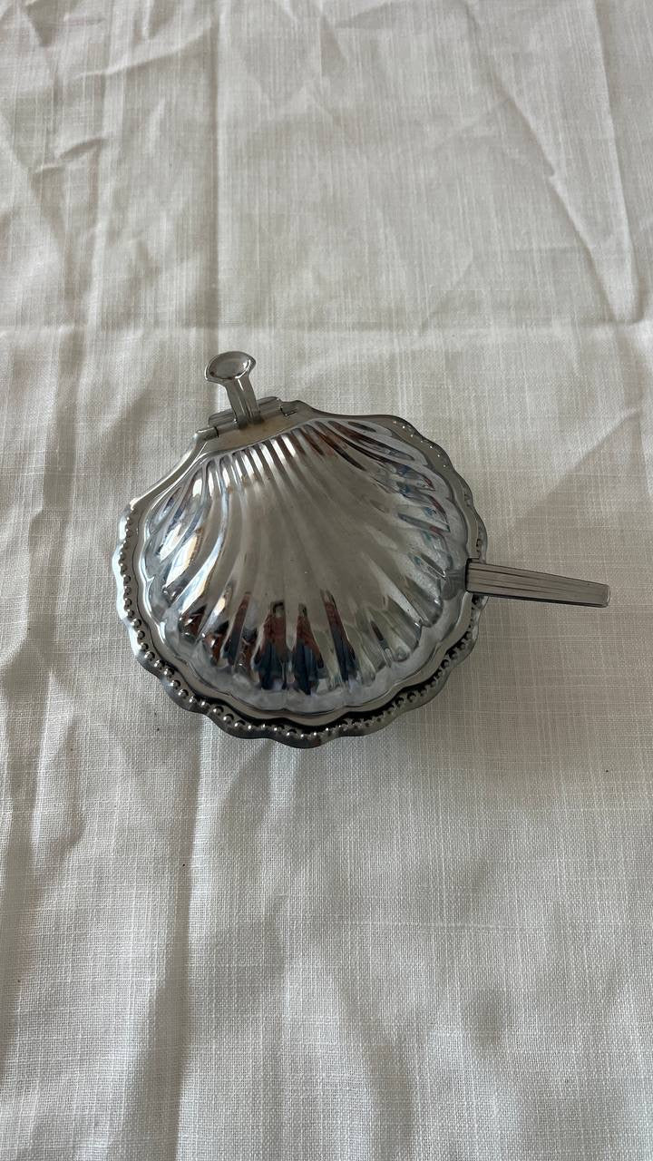 Silver Shell-Shaped Box with Spoon & Plastic Plate – Perfect Condition