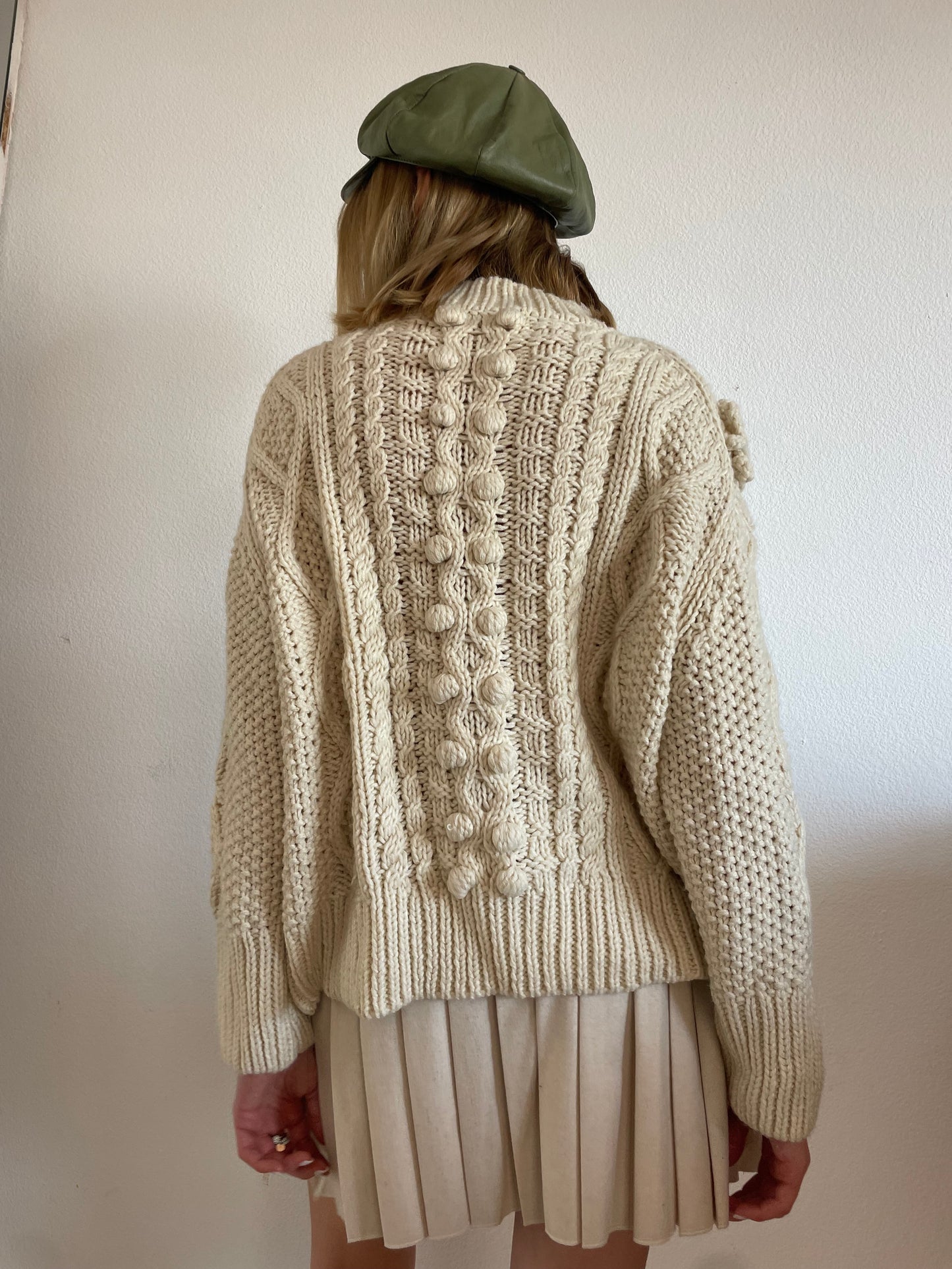 Zara Beige Knitted Sweater with 3D Design Size M