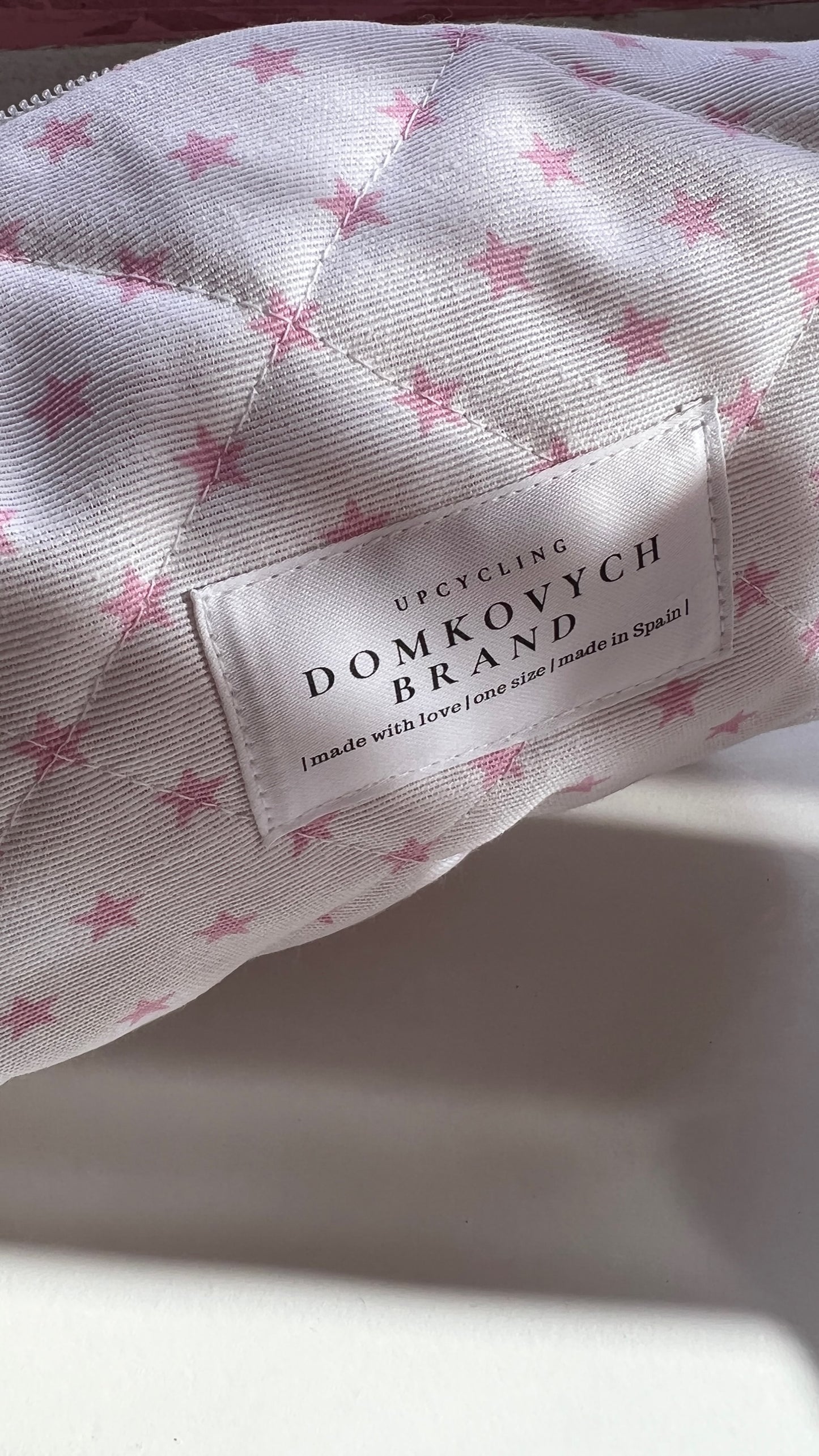Come Cutes makeup bag