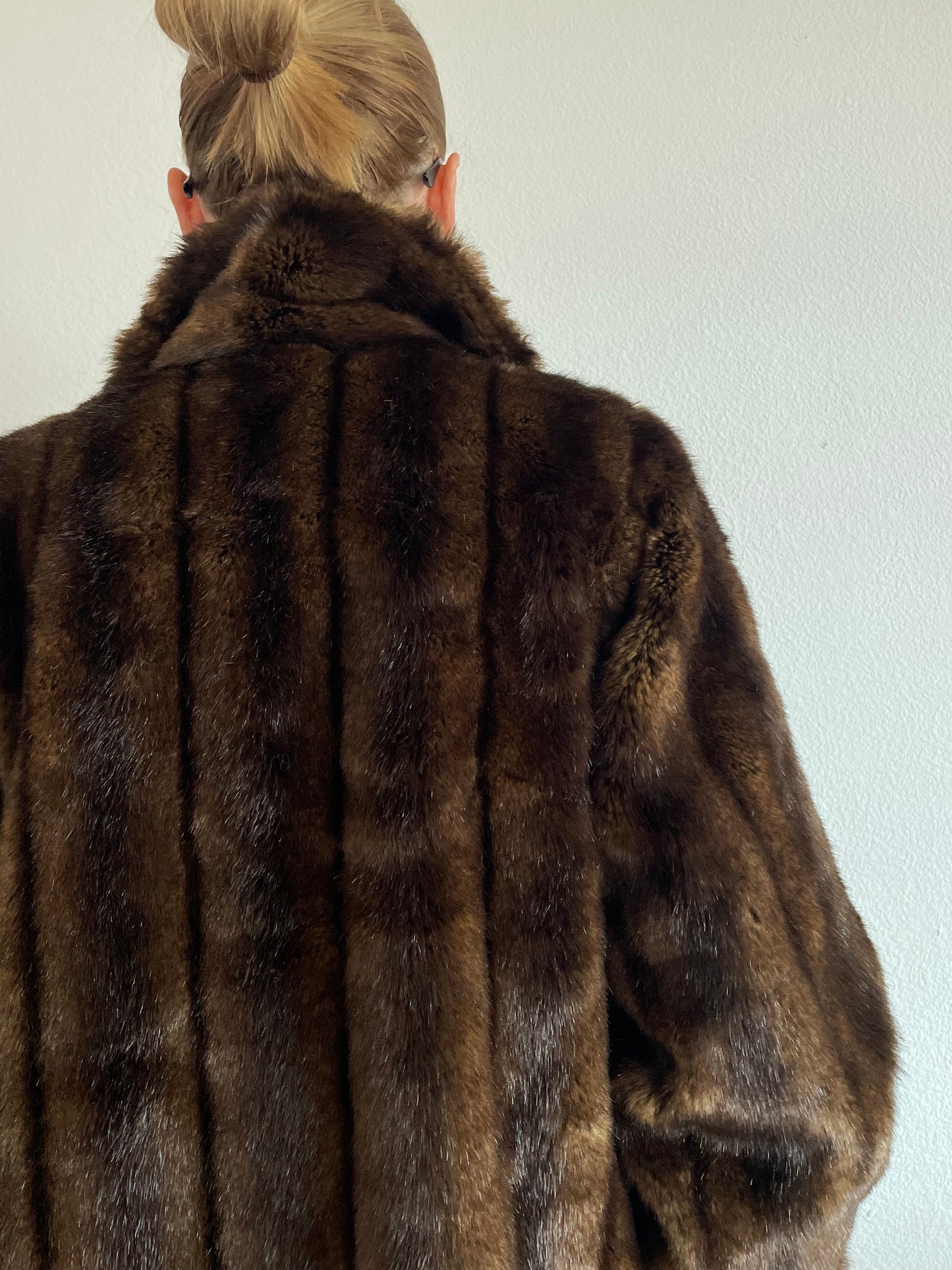 Trendy Vintage Faux Fur Coat - Size M